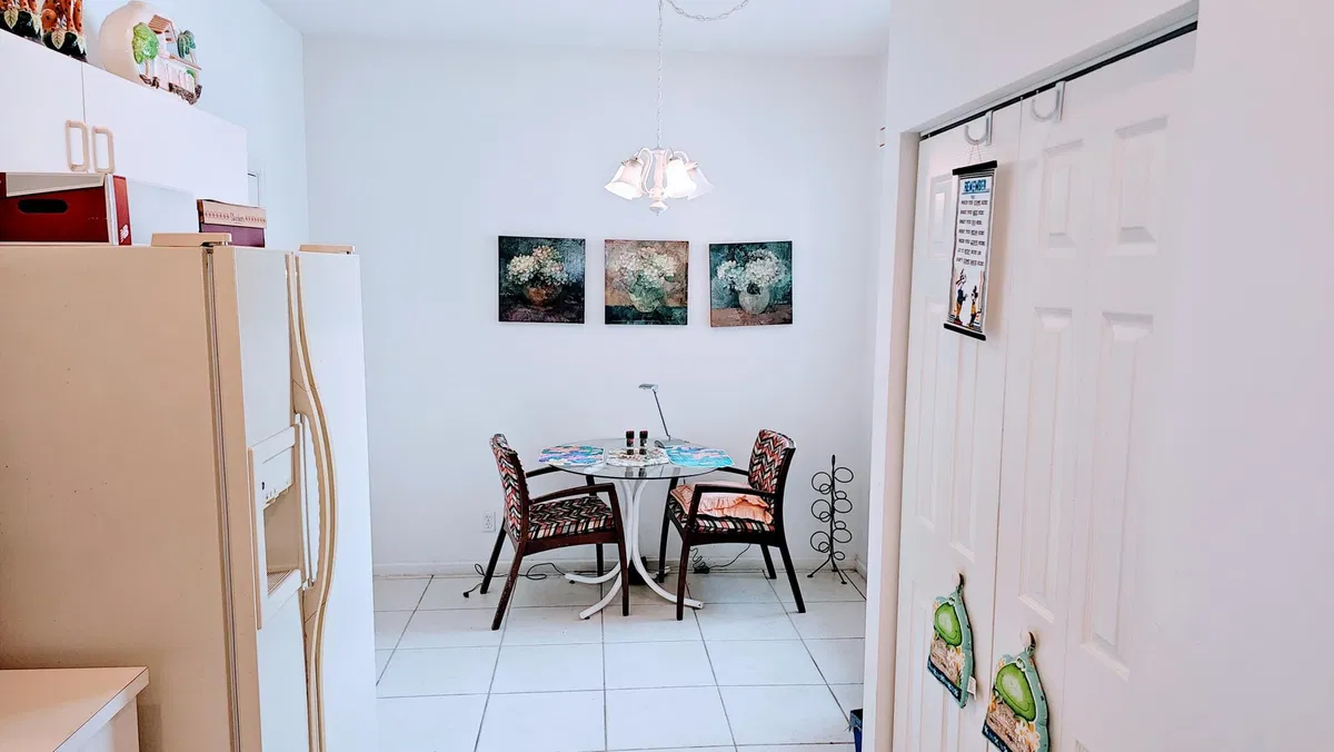 Residence photo 25