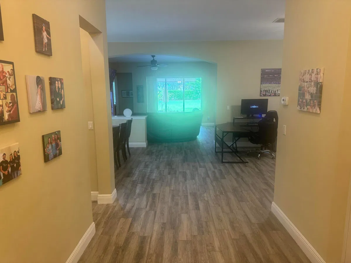 Residence photo 4