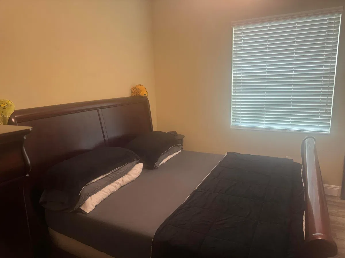 Residence photo 16