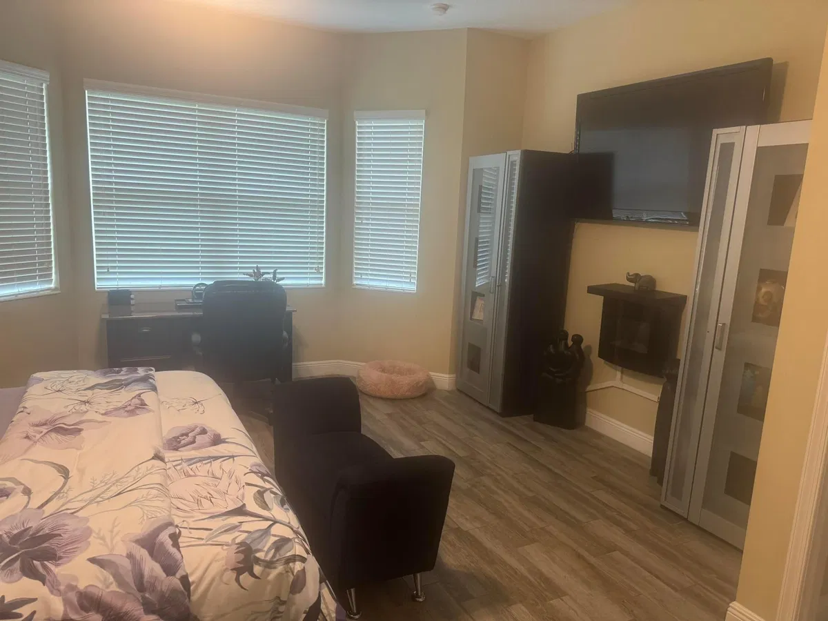 Residence photo 22