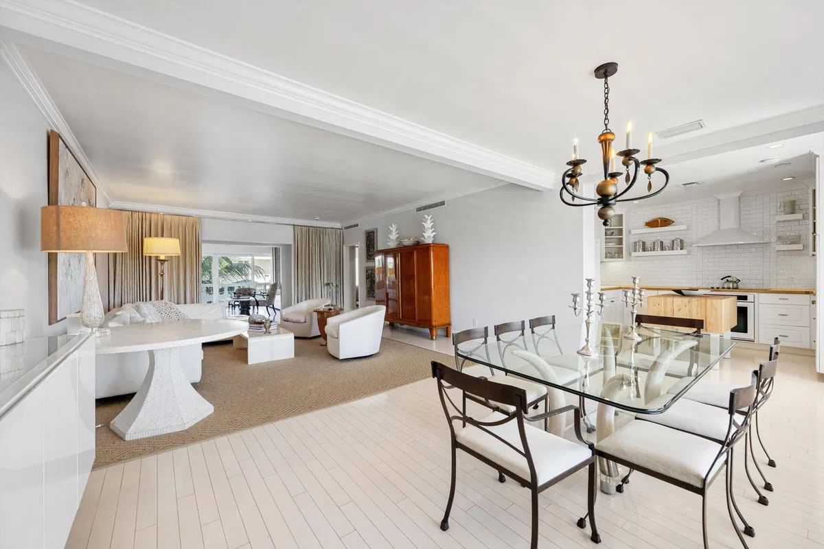 300 Ocean Boulevard Unit 4f