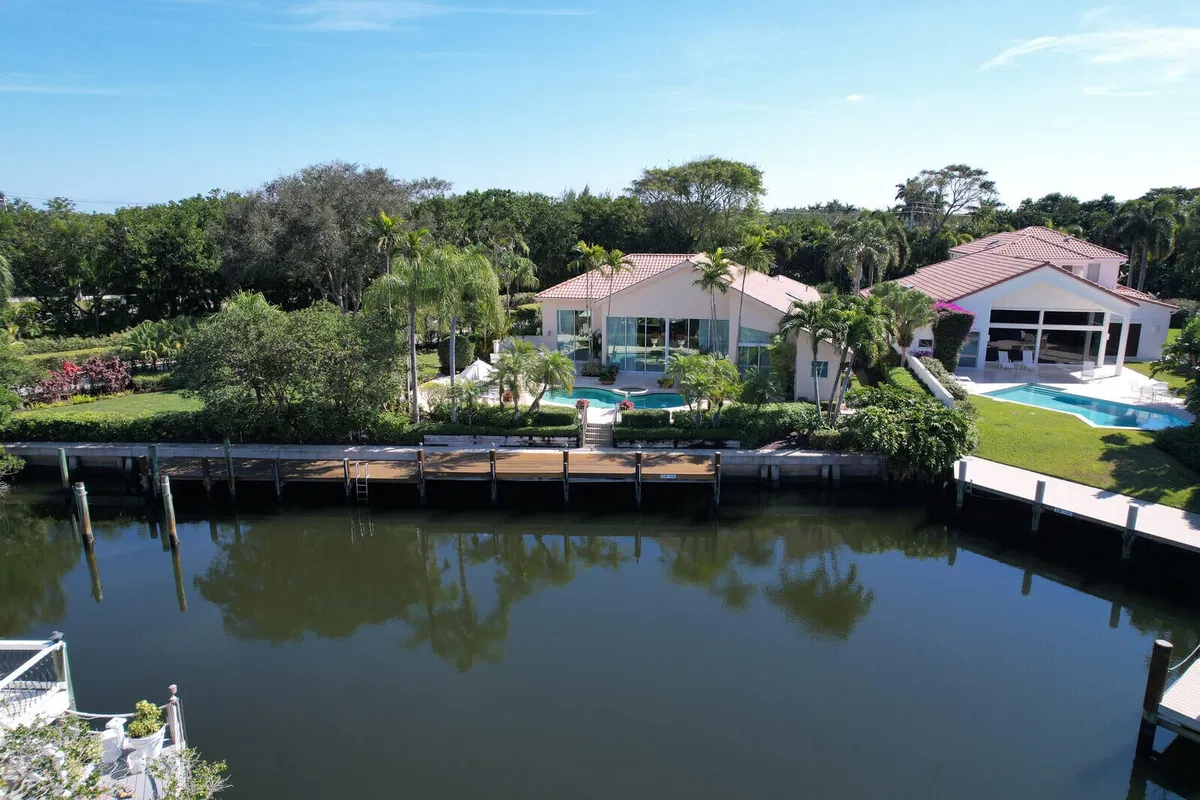 Frenchman's Creek Residence photo 4
