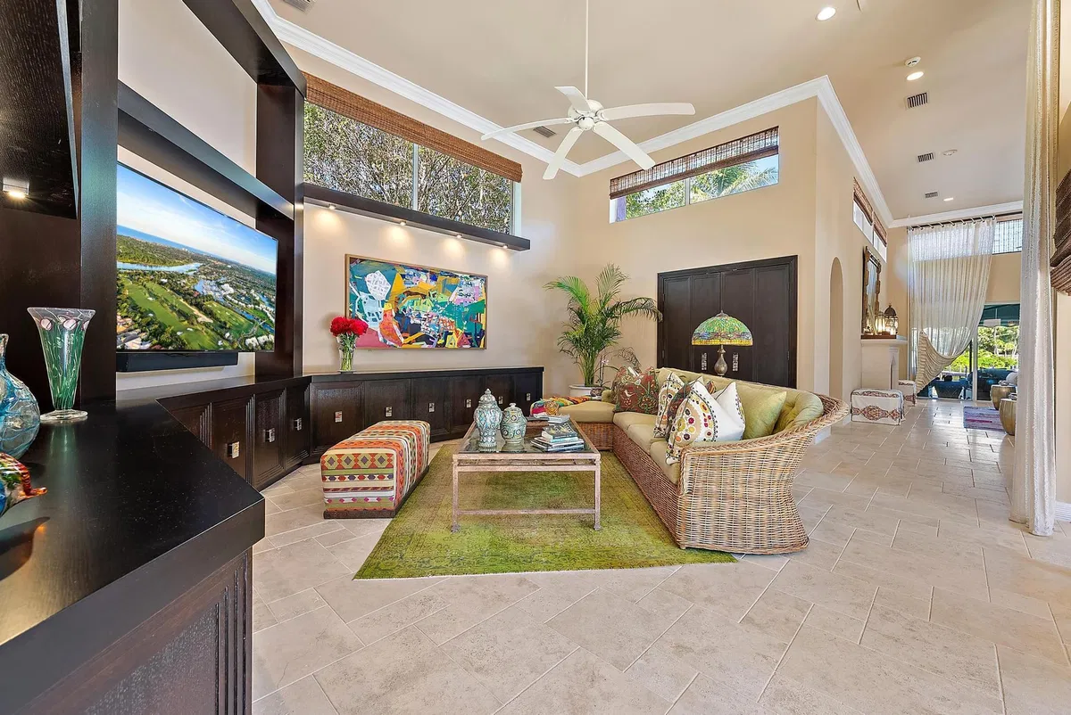 Admirals Cove Residence photo 19