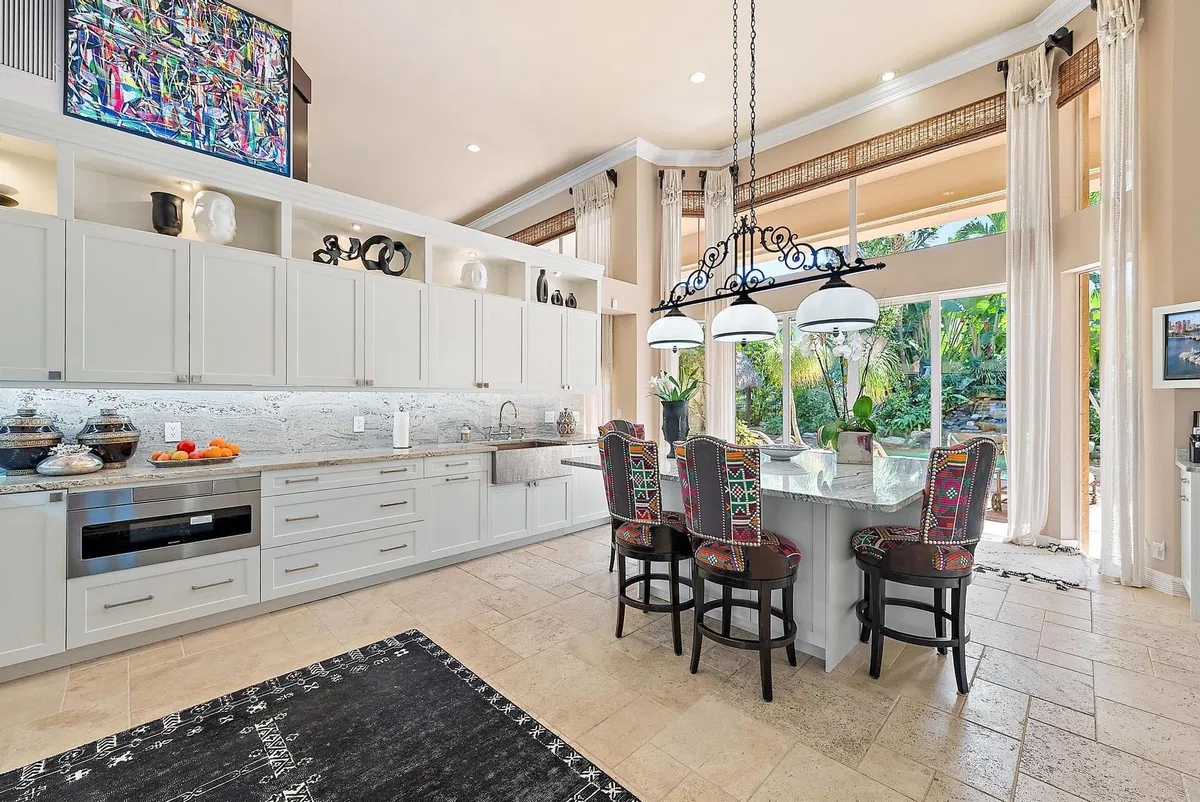 Admirals Cove Residence photo 22