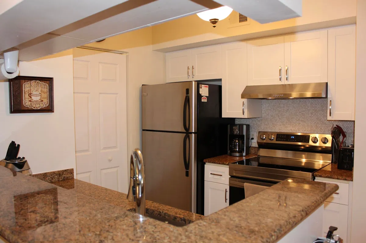 Residence photo 16