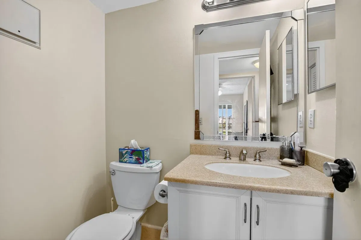  Unit 3025 photo 19