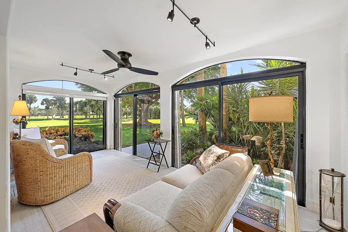 Jonathan's Landing Jupiter FL Unit 106 photo 7