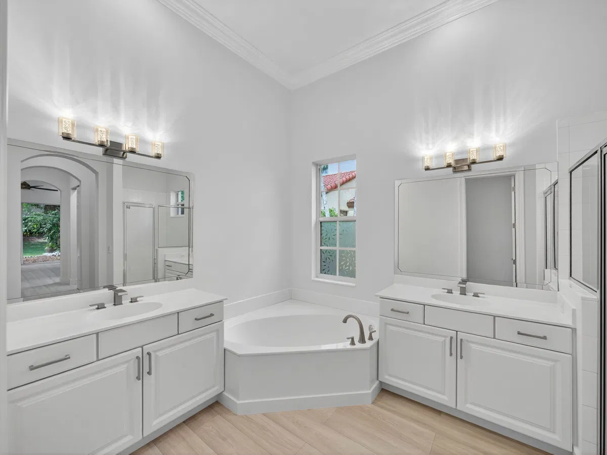 Evergrene Palm Beach Gardens Residence photo 10