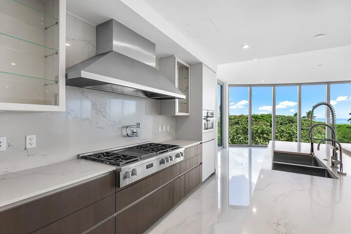 Seaglass Jupiter Island Unit 301 photo 16