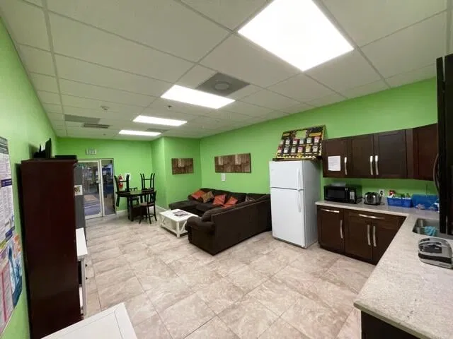 Residence photo 37