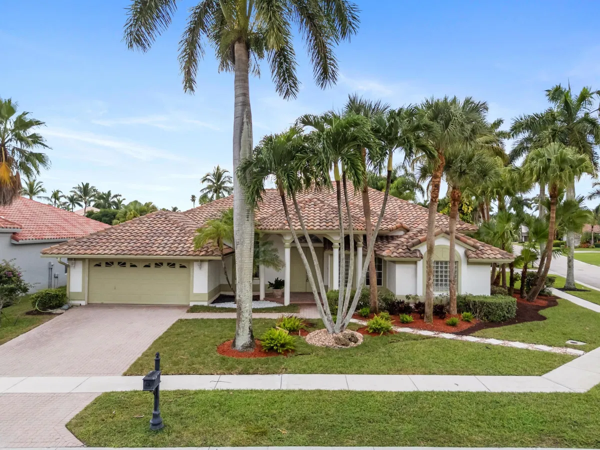 Boca Isles Residence