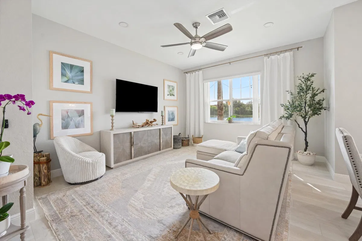 Cityside West Palm Beach Unit 1 photo 7
