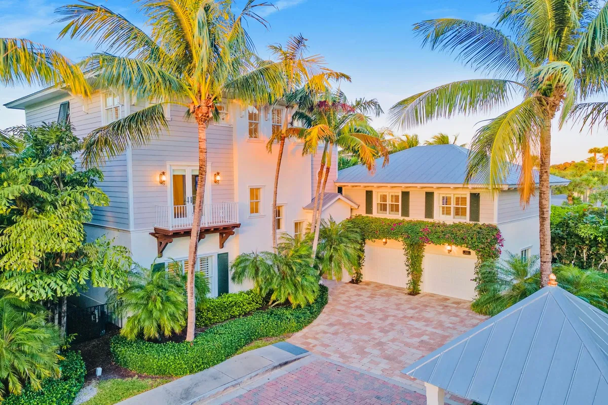 Residence photo 4