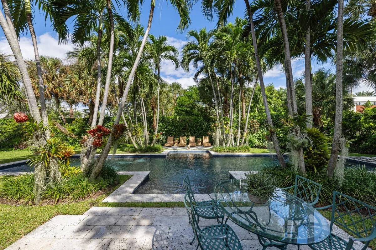 SoSo West Palm Beach Residence photo 7