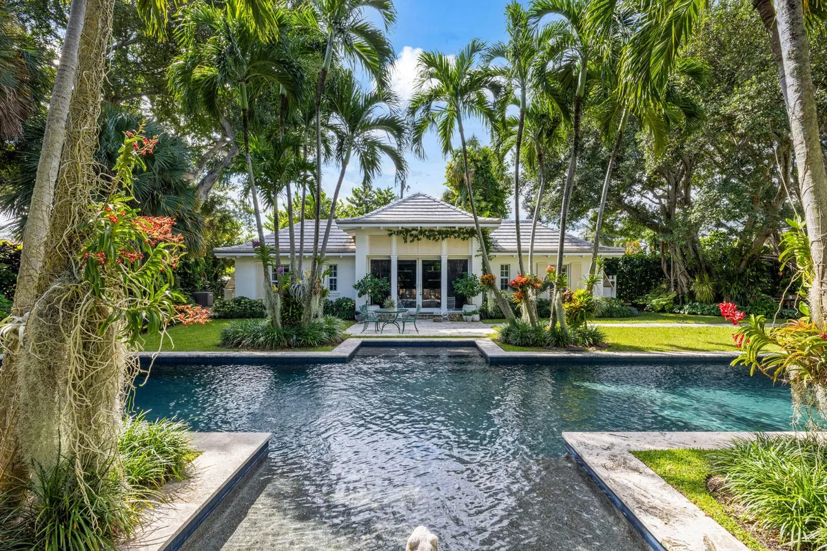 SoSo West Palm Beach Residence photo 10