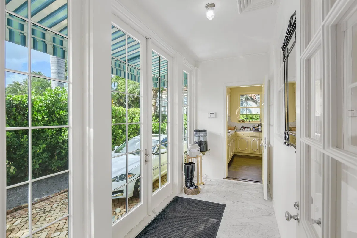 Estate Section Palm Beach Residence photo 19