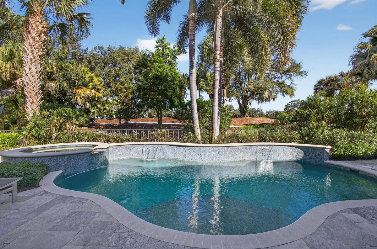 Mirasol Country Club Residence photo 28