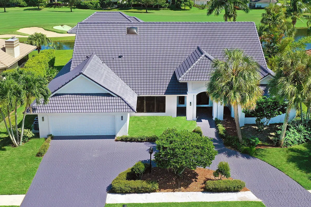 Boca Grove Residence