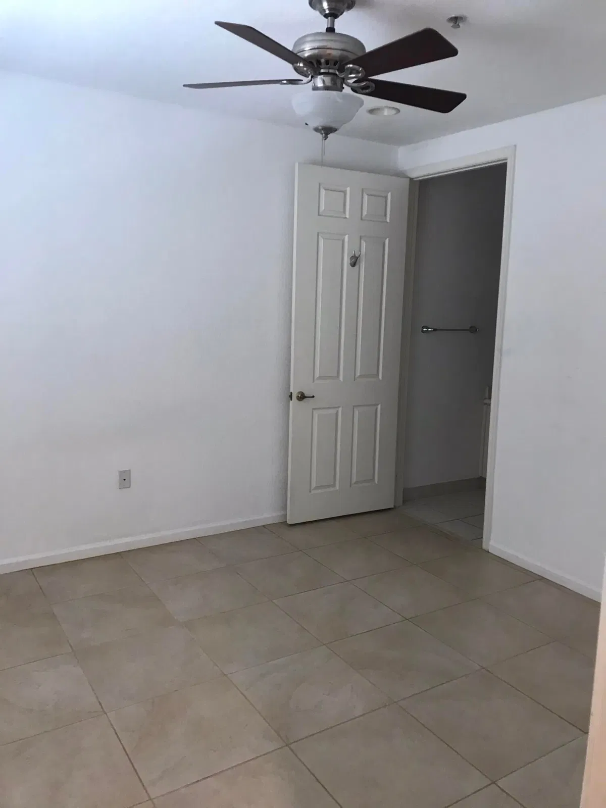 Residence photo 4