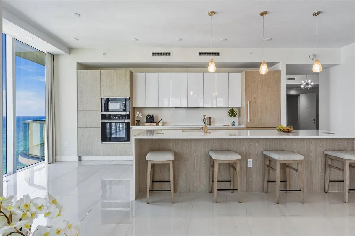 Amrit Ocean Resort & Residences Unit HPH6