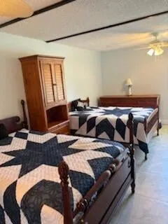 Residence photo 16