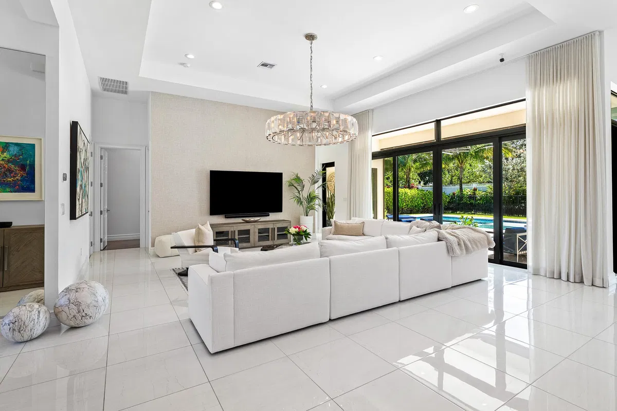 Boca Bridges Residence photo 10
