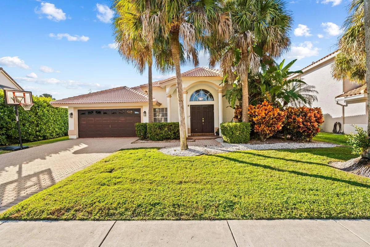 Boca Isles Residence