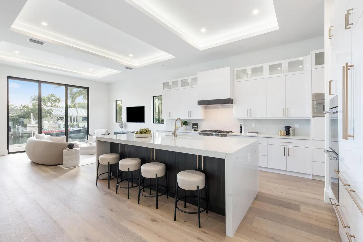 Palm Beach Isles Residence photo 13