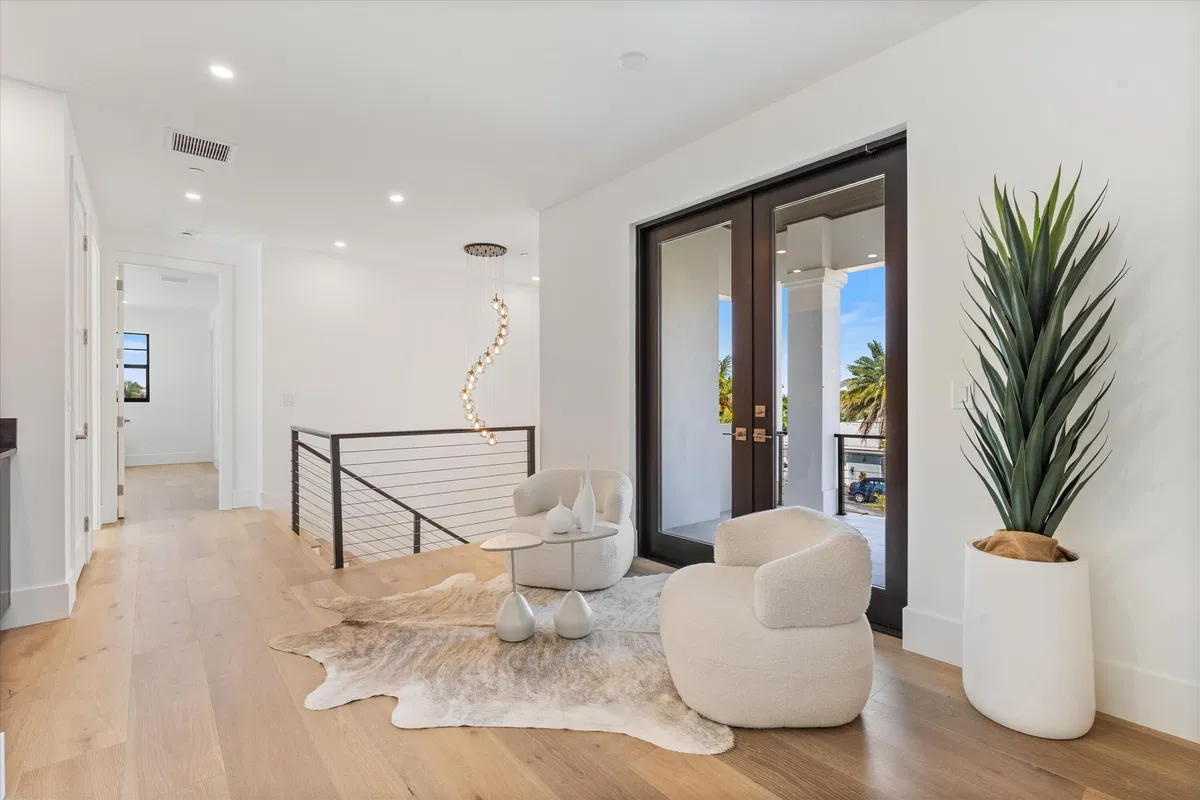 Palm Beach Isles Residence photo 28