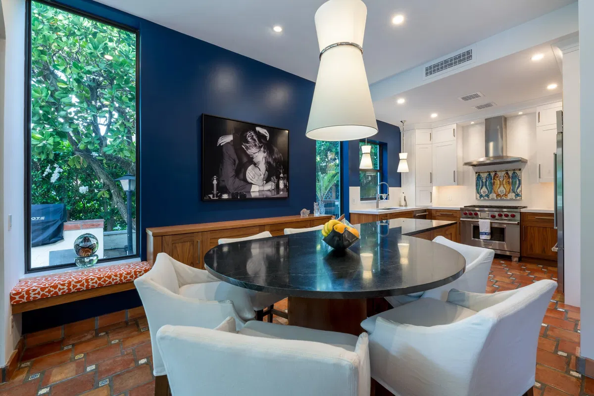 Ocean Park Residence