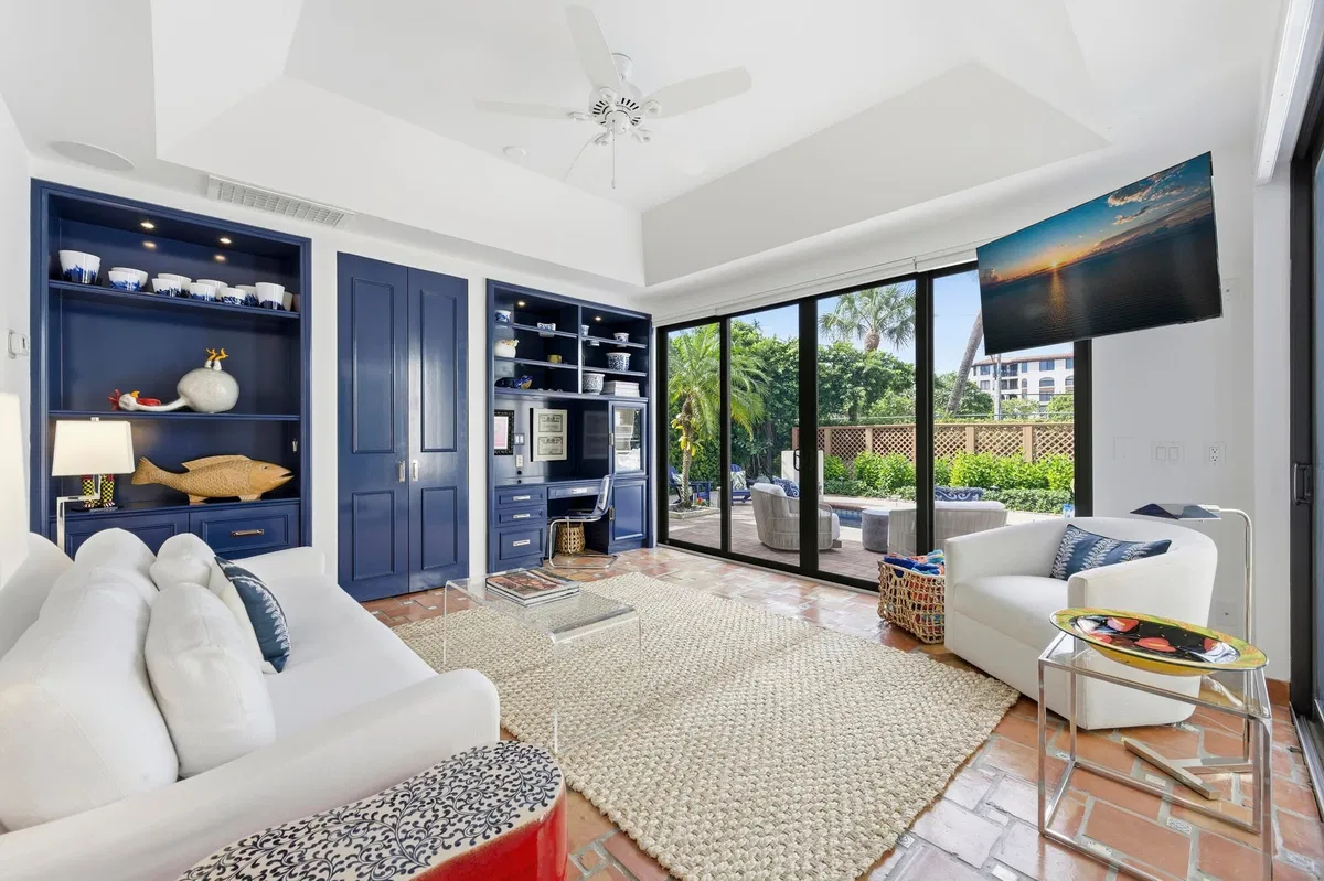 Ocean Park Residence photo 4