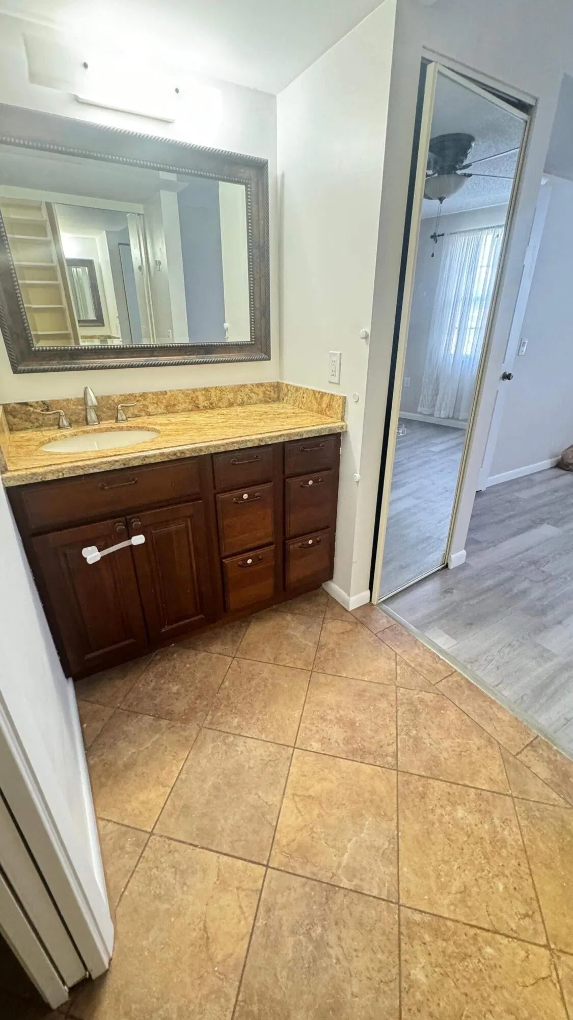 Unit 202 photo 10
