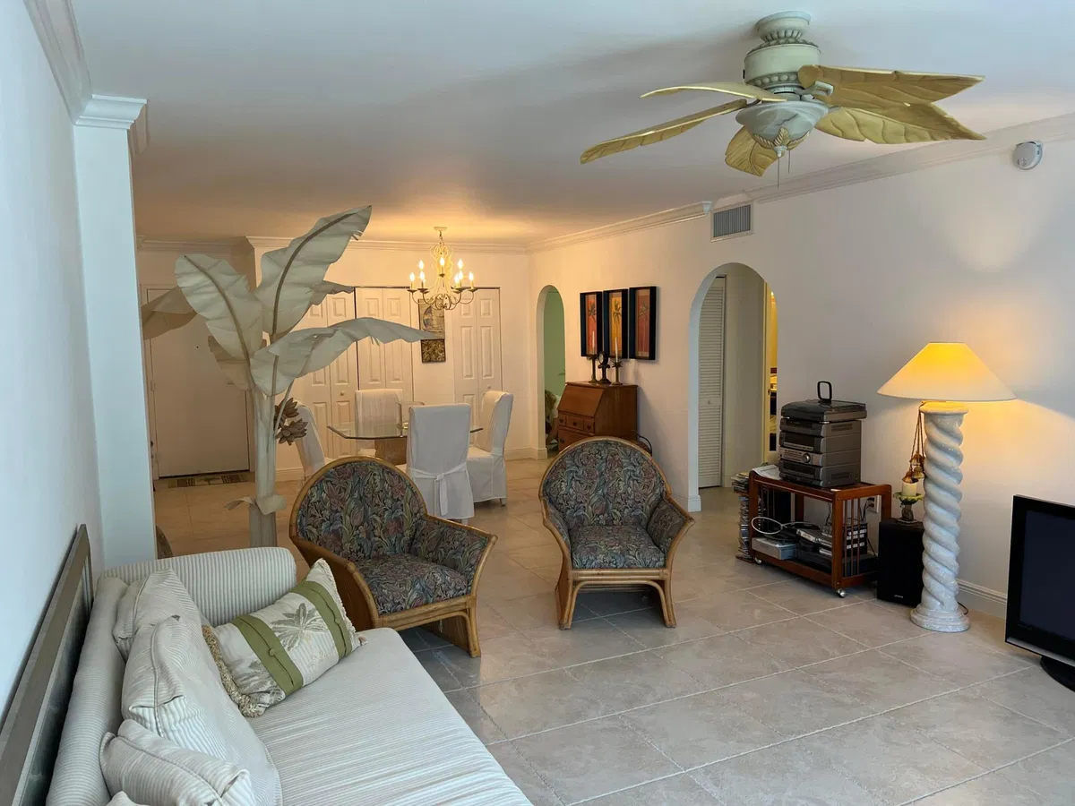 The Patrician of Palm Beach Unit 1040 photo 28