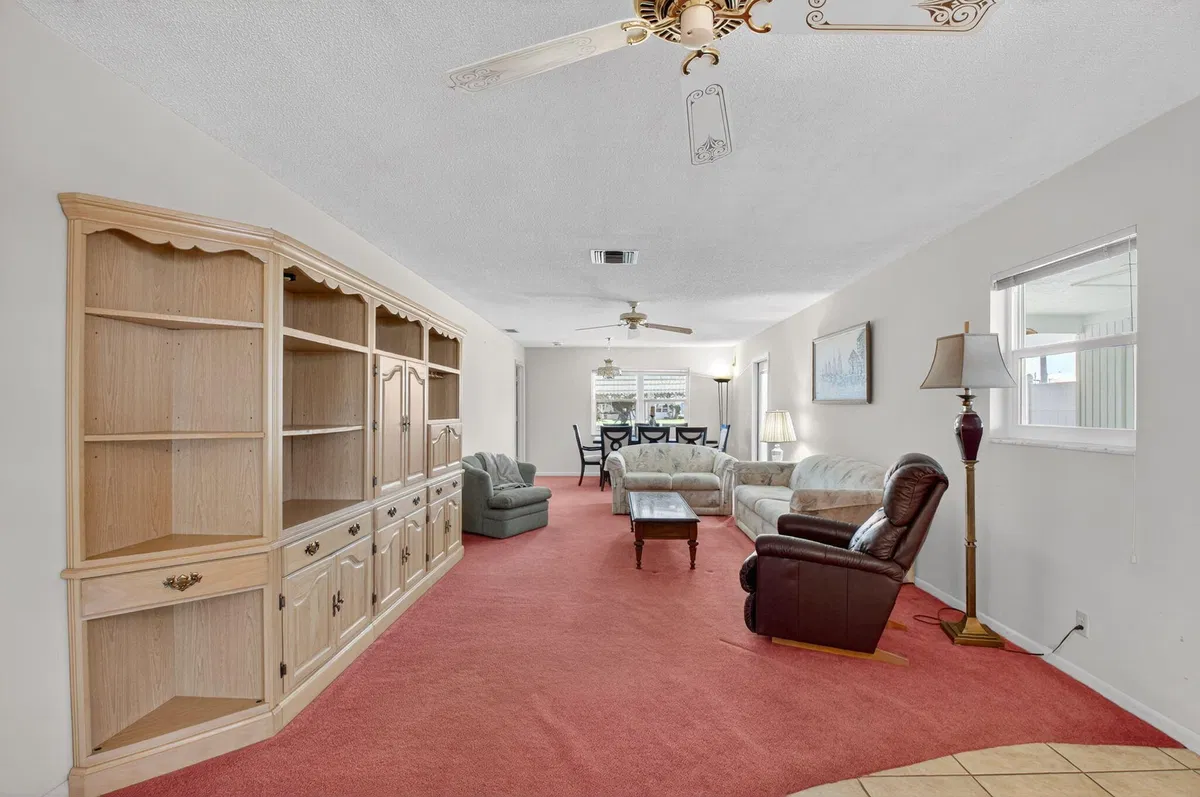 Residence photo 7