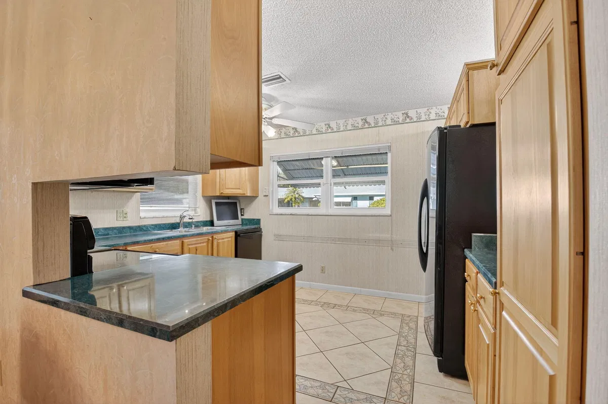 Residence photo 13