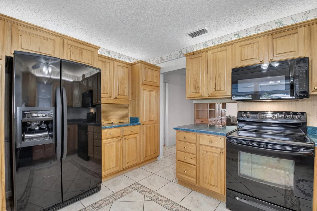 Residence photo 16