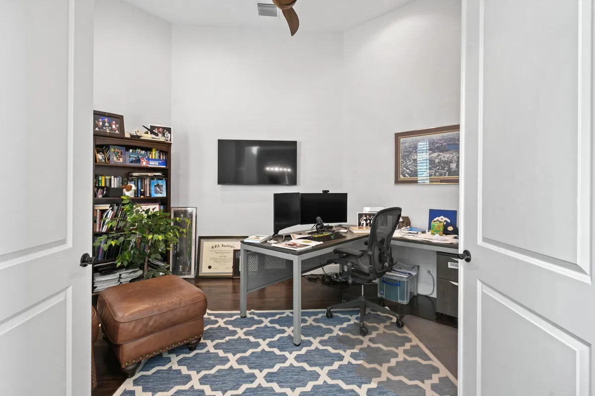  Residence photo 10