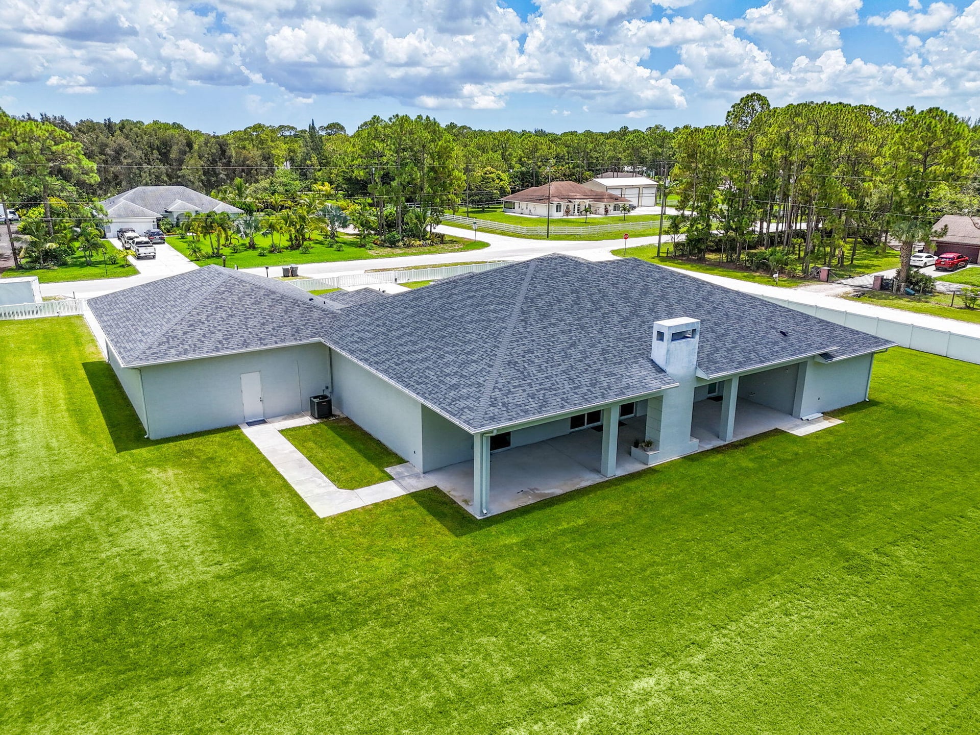 Residence photo 67