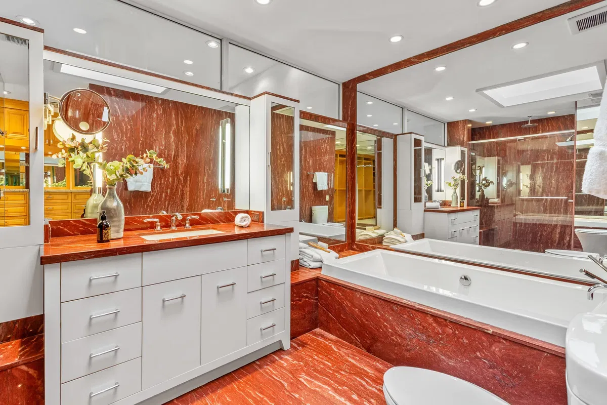 Sloan's Curve Palm Beach Residence photo 25