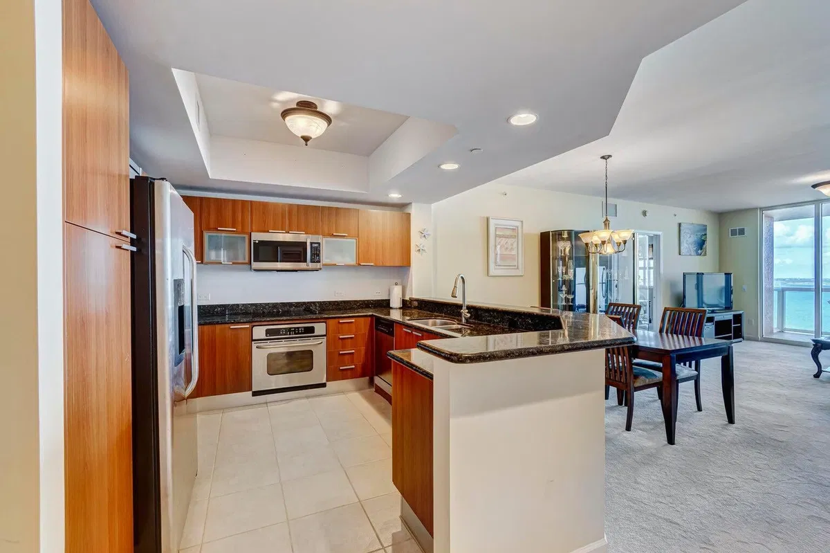 Marina Grande Riviera Beach Unit 1802 photo 10