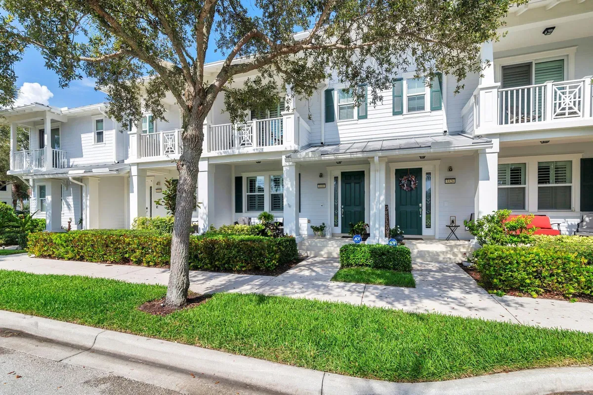 Mallory Creek Abacoa Residence photo 4