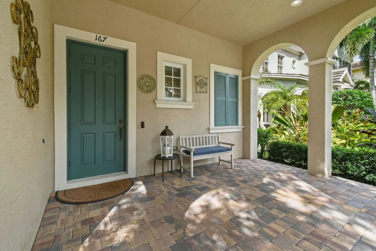 Canterbury Place Residence photo 4