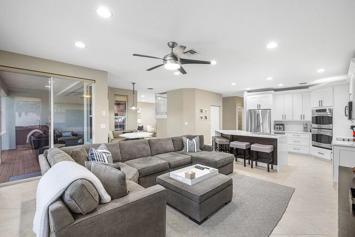 Saturnia Boca Raton Residence photo 13