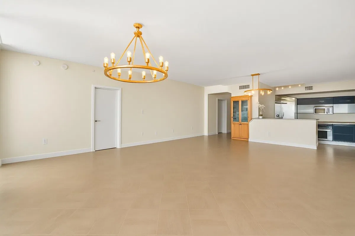 CityPlace South Tower Unit 623 photo 7