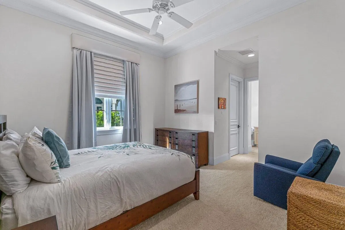 Residence photo 13