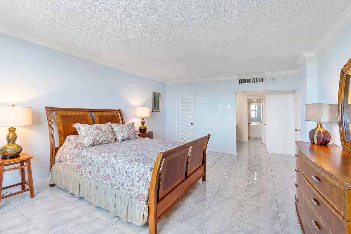 Boca Raton Unit 4 B photo 7