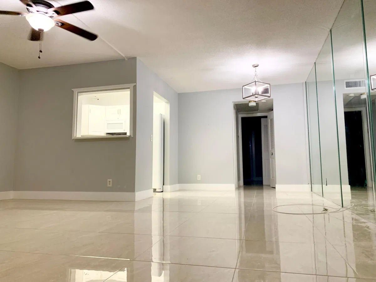 Residence photo 10