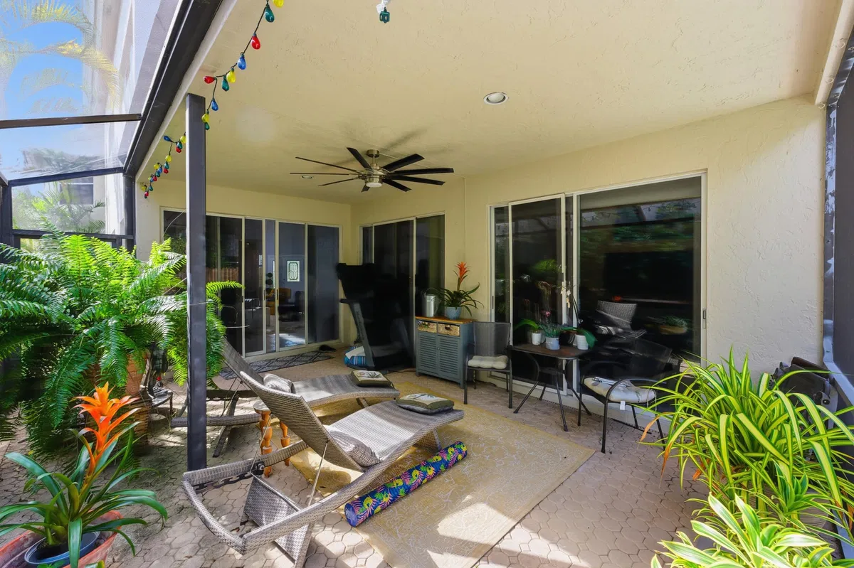 Residence photo 34