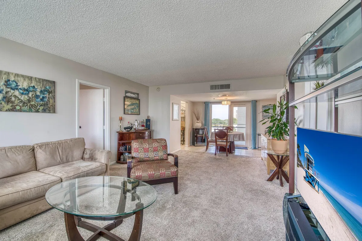 Golfview North Palm Beach I Unit 518 photo 7