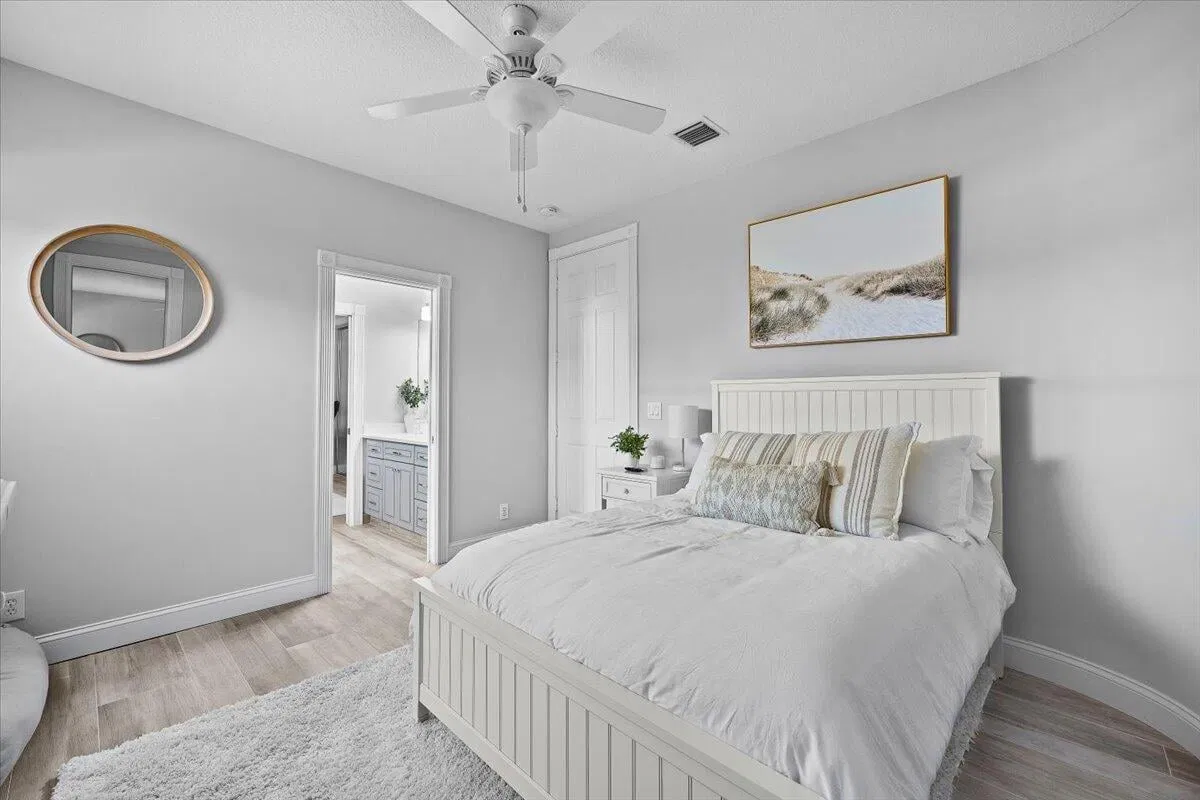 Residence photo 22